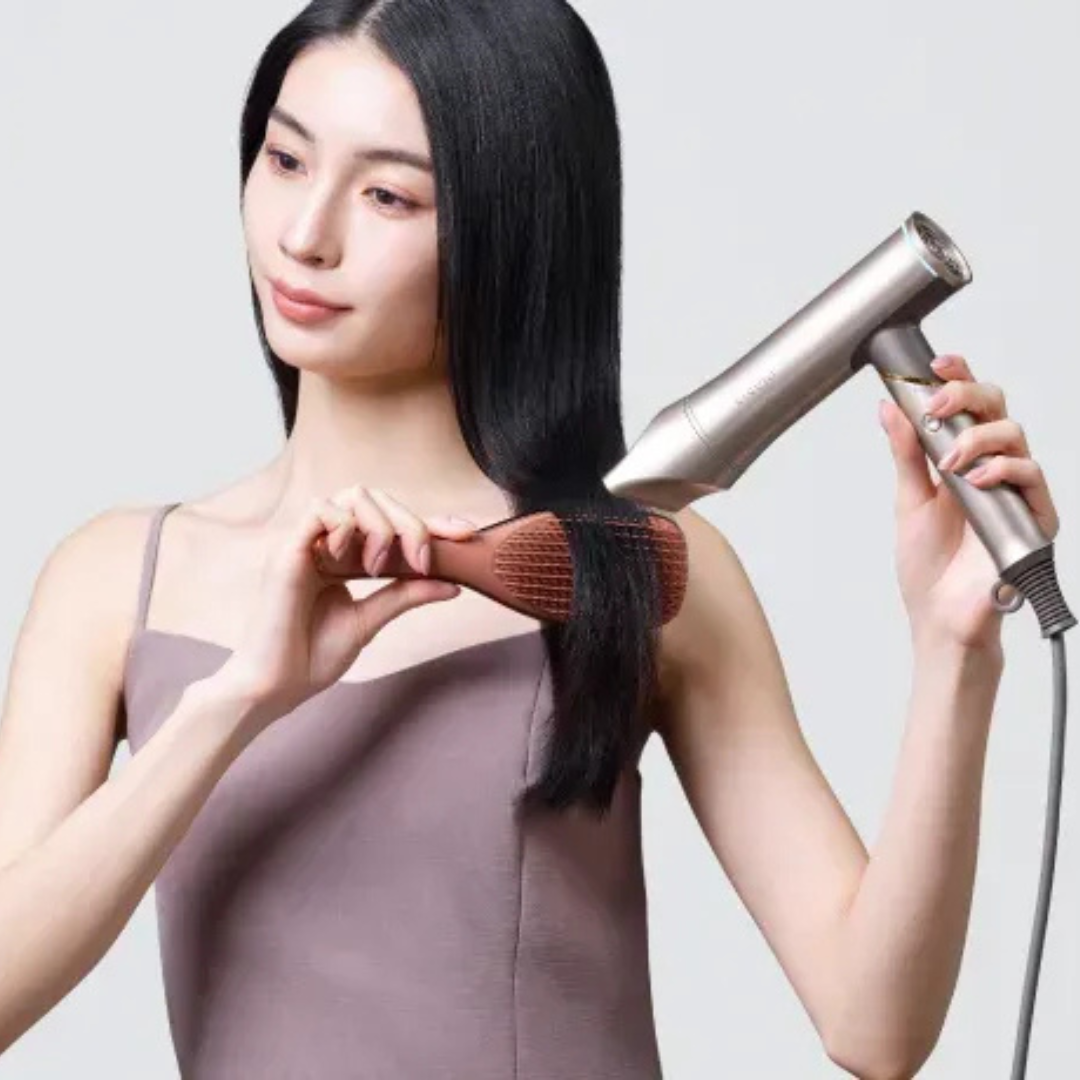 絹女 KINUJO ヘアドライヤー Voyage(ボヤージュ)